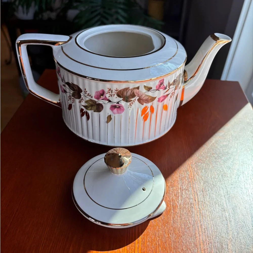 Sandler Teapot England Vintage 3083 Gold Gild Morning Glory